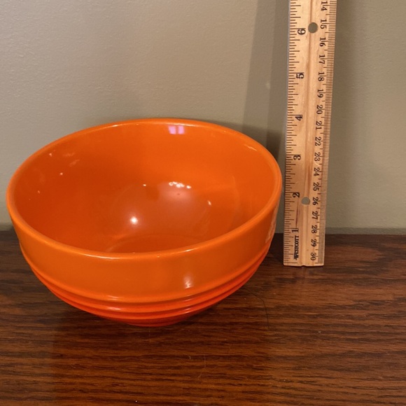 Le Creuset (Flame color)set of large rim soup bowl and cereal bowl 🥣 - Picture 7 of 9